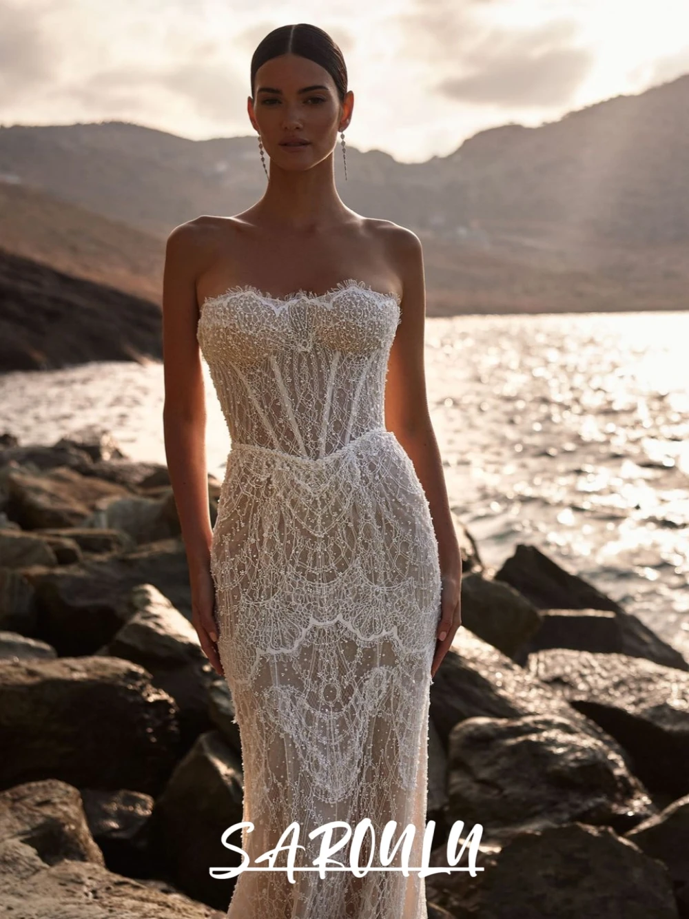 

2026 Stunning Strapless Gala-worthy Lace Wedding Dress Elegant Zipper Back Pearls Sheer 2 in 1 Charming Customized Bride Wear