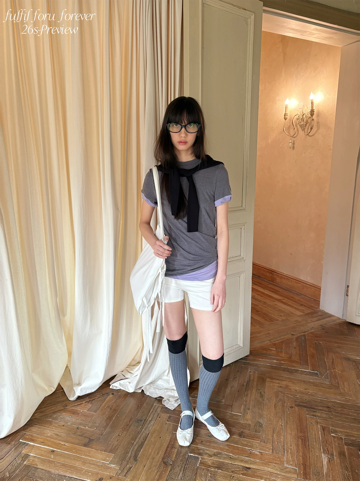 

Весенний комплект: футболка, жилет и юбка из шерстяной смеси, с цветовыми блоками, высокой талией и круглым вырезом, короткий рукав