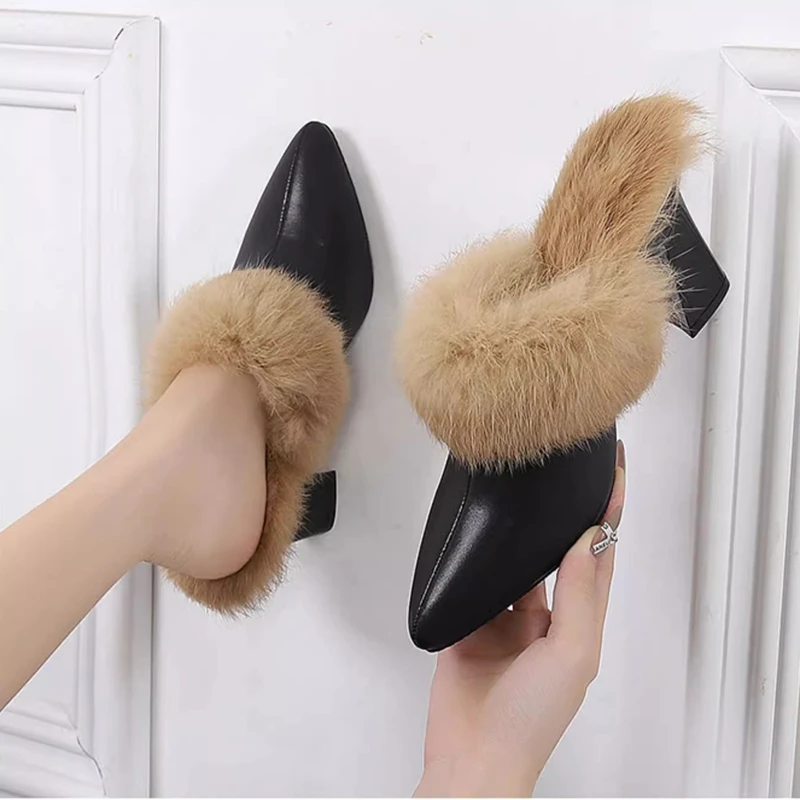 

Retro Sle Women's Leather Mules Faionable Fur Trimmed Slip-On oes Soft Surface Rubber Bot High Anti-Slip Performance