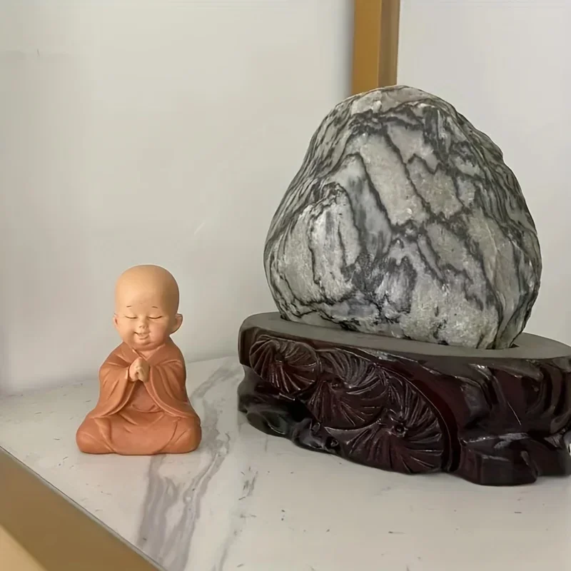Cute Small Monk Status Figurines Religion Buddha Resin Crafts Desk Miniatures Ornaments Accessories Home Decor Car Decoration