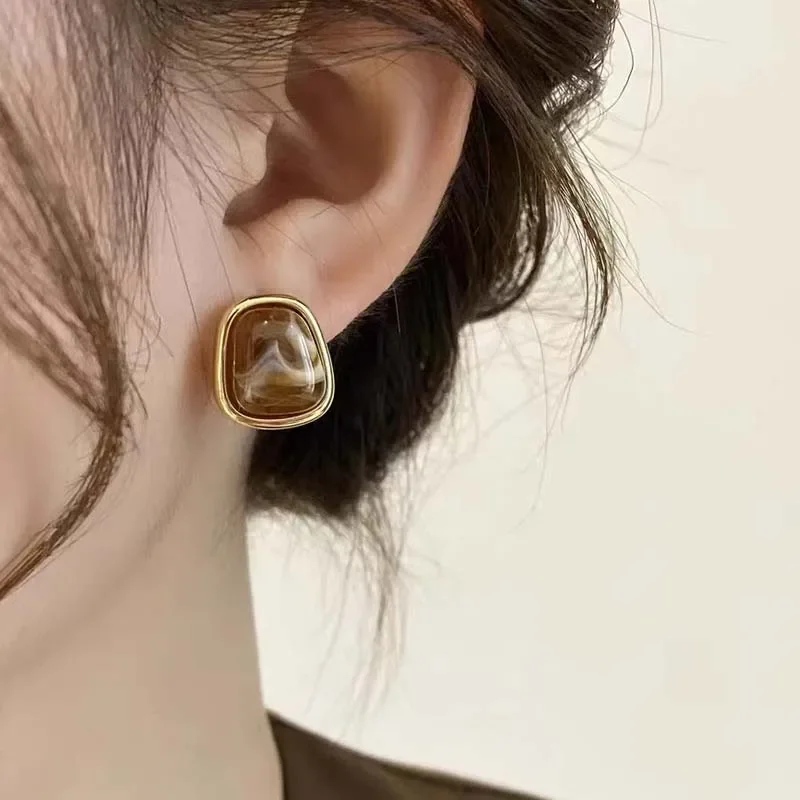 خمر القهوة اللون مربع الراتنج وأقراط للنساء الفتيات موضة المعادن غير النظامية هندسية أقراط مجوهرات 2023 العصرية