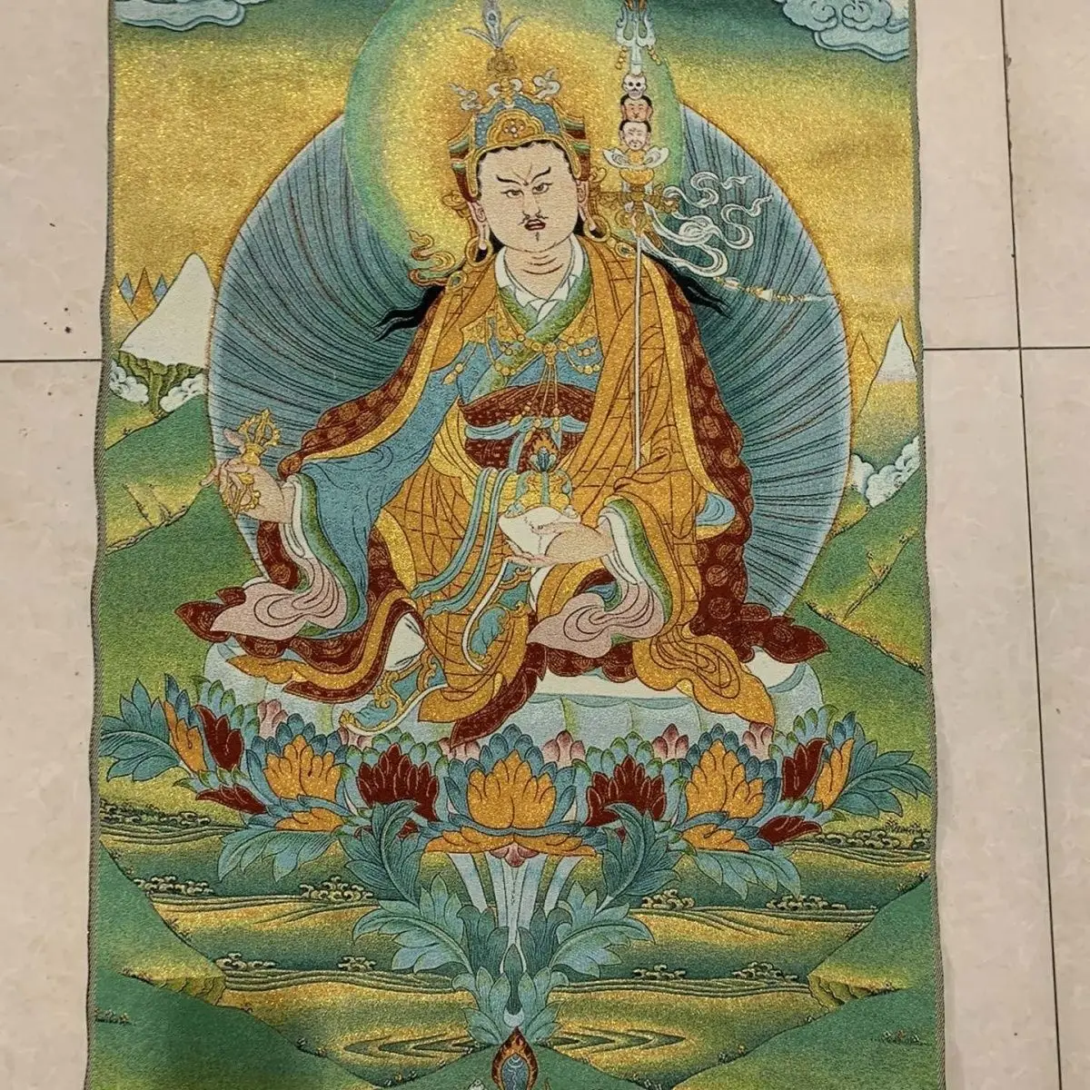 Tibet Tibetan Cloth Silk Guru rinpoche padmasambhava buddha Thangka Tangka Embroidery Painting