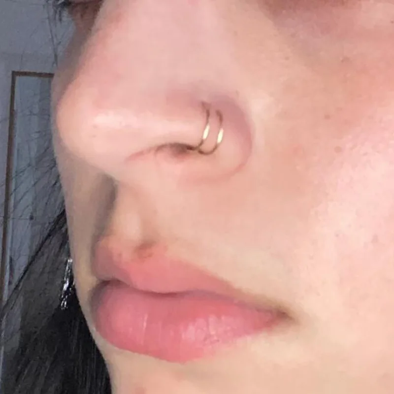 1PC Podwójna warstwa ze stali nierdzewnej Pierścionek na nos Spiral Twist Septum Piercing Hoops Dla kobiet Mężczyźni Kolczyk Tragus Biżuteria modowa 20G