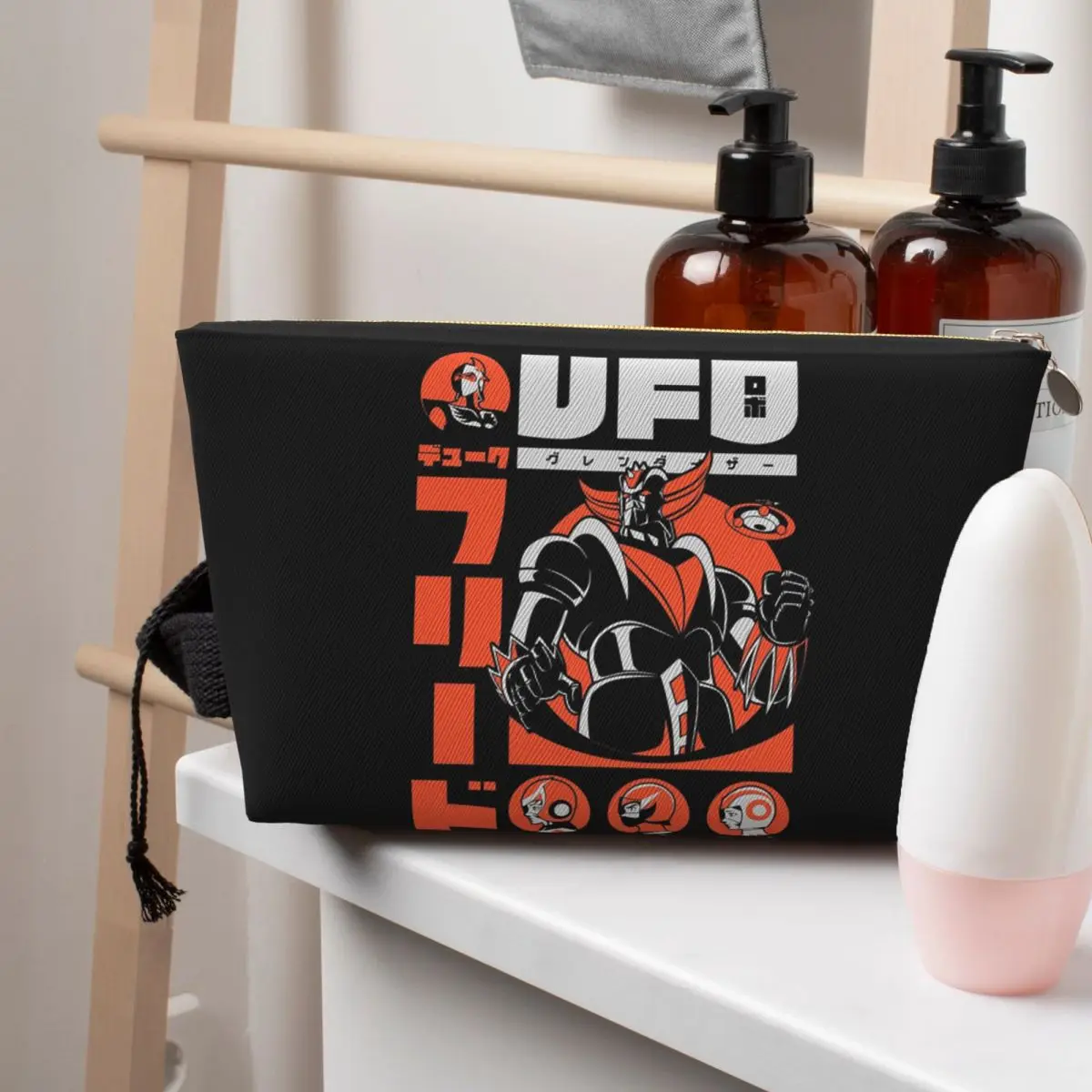 

Mazinger Z Mad Robot Grendizer Anime Manga (8) Women Cosmetic Bags Travel Makeup Organizer Pouch Toiletry Storage Dopp Kit Box