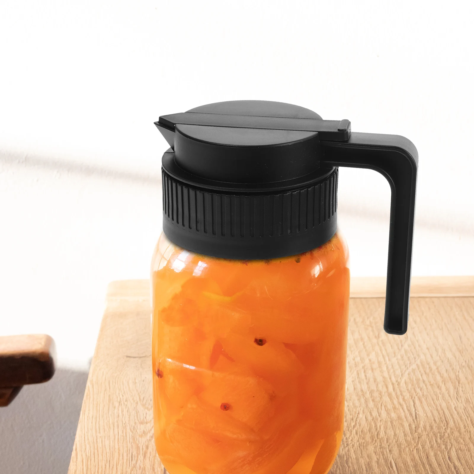 

2Pcs Mason Jar Wide Mouth Sealing Lids Reusable Plastic Airtight LeakProof Handles Canning Jars Fits Regular Wide Mouth Bottle