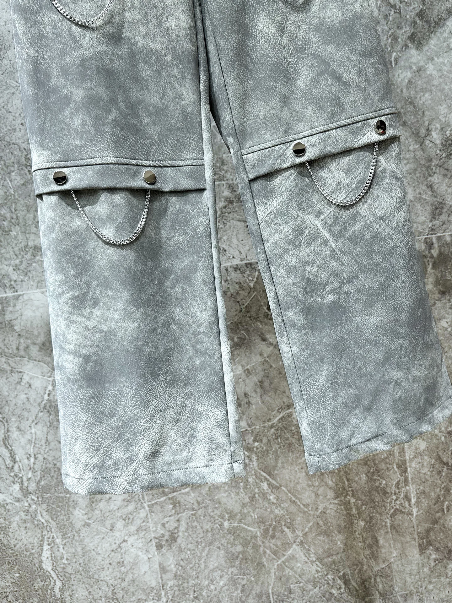 Men's 2025 Autumn New Retro PU Faux Leather Pants American Style High Street Design Trousers Handsome Trendy Metal Long Pants