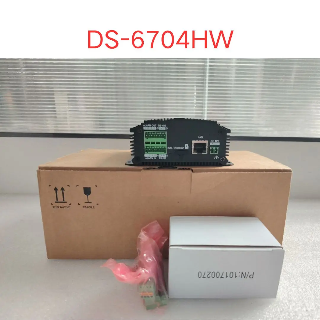 Brand-new DS-6704HW Video Server Fast shipping