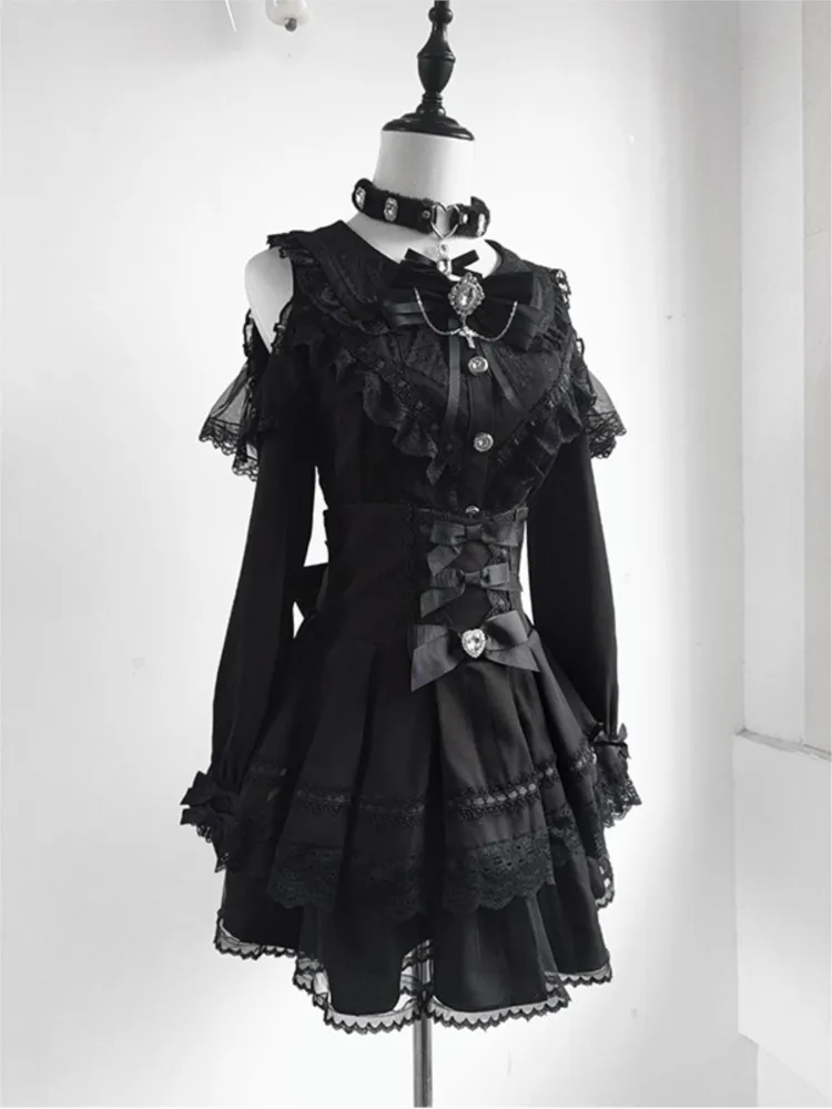 

A cute and elegant black lace dress