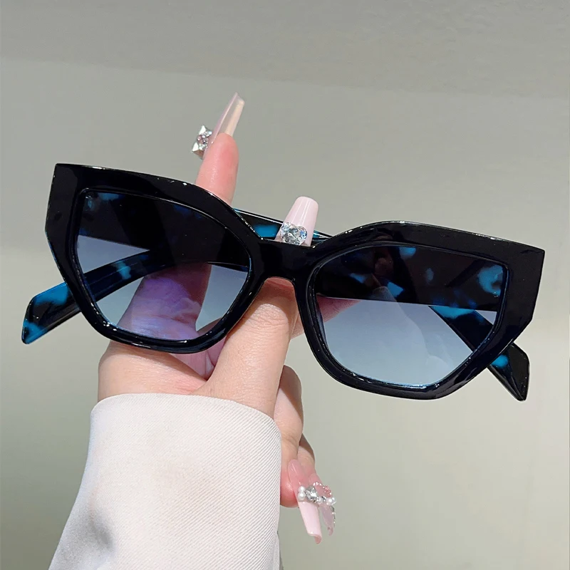KAMMPT Übergroße Cat-Eye-Sonnenbrille für Damen, modisch, Vintage, lässig, Sonnenbrille, 2025, neue trendige, stilvolle Design-Dekor-Sonnenbrille