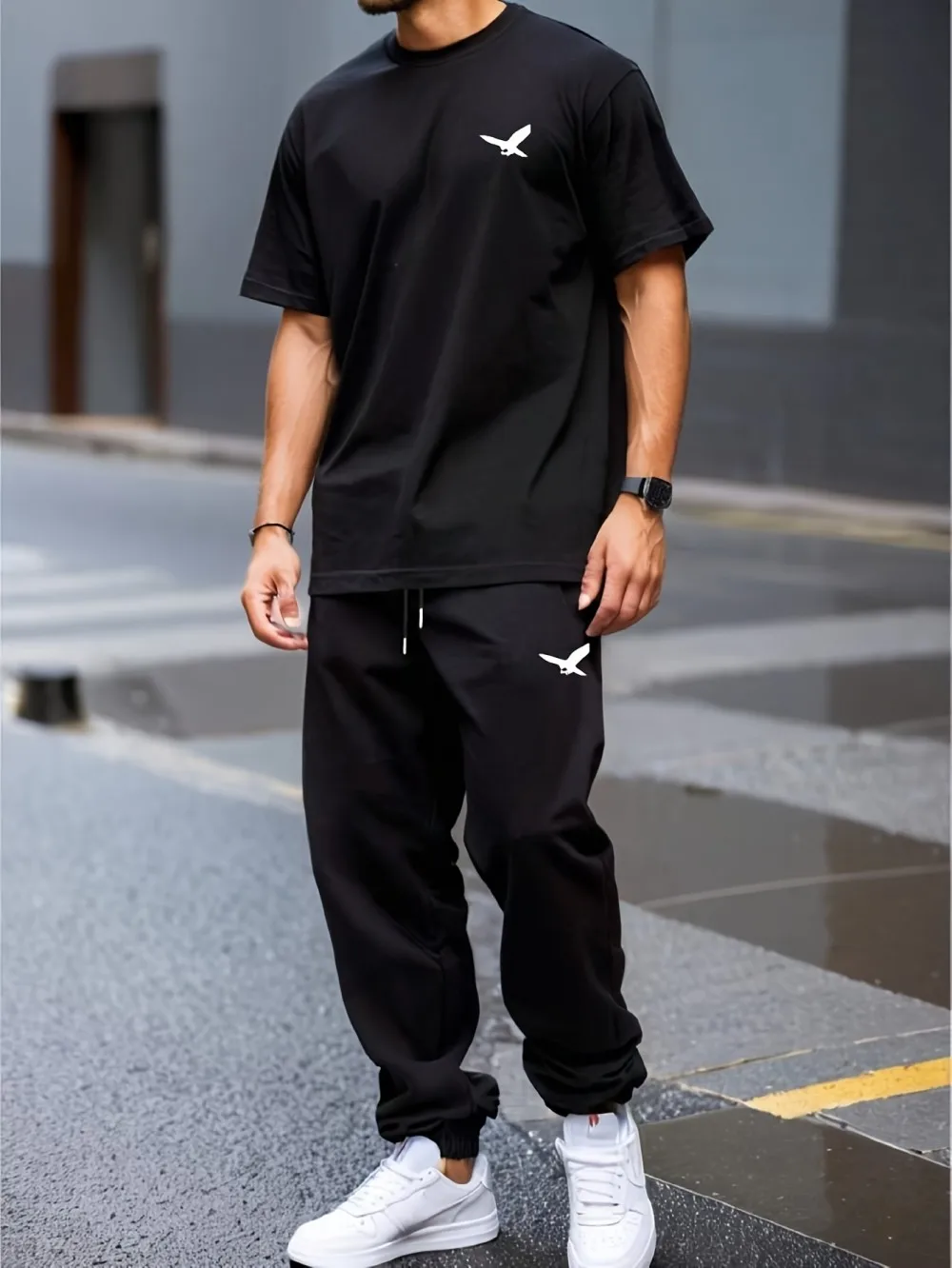 

2025 new men's minimalist bird fly print soft and breathable round neck T-shirt and pants set outdoor urban casual wear