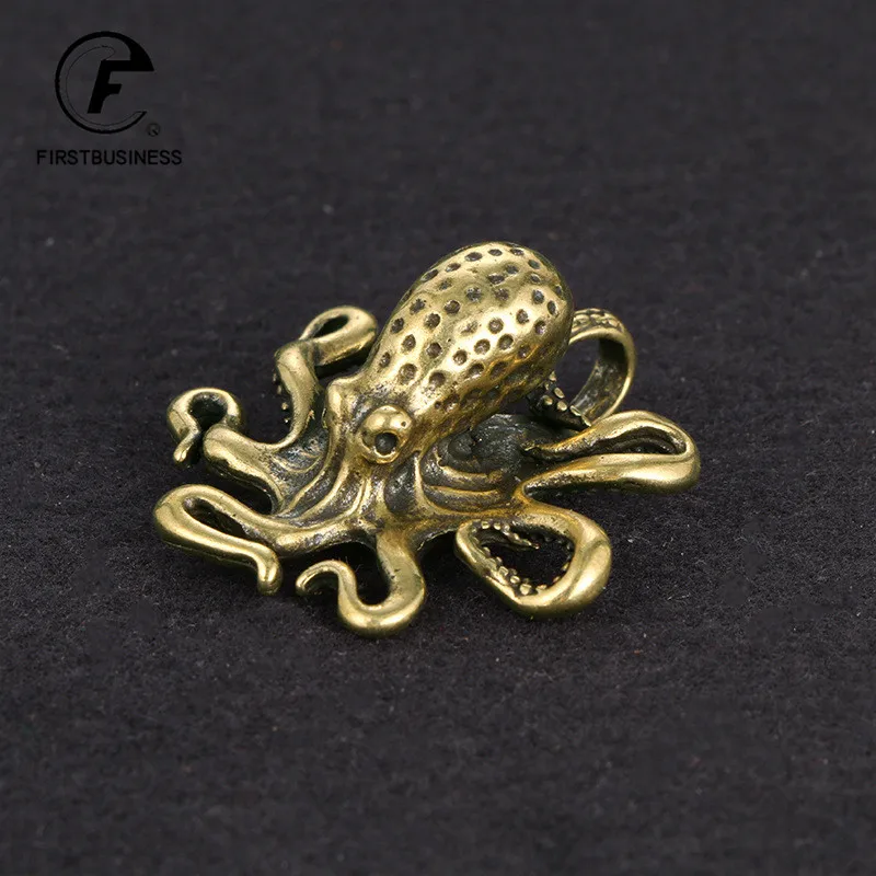 Solid Brass Octopus Animal Figurines Miniatures Desktop Ornament Accessories Creative Table Tea Pet Craft Home Decorations Retro image 3