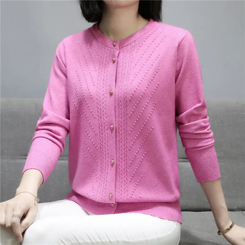 Middle Aged Women\'s Clothing New Style Mother\'s Spring and Autumn Sweater Women\'s Knitted Cardigan Sweater Thin Button Loose Top