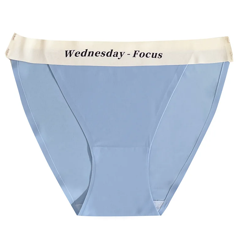 Summer Nude Feel Seamless Ice Silk Briefs Simple Solid Color T-Back Refreshing Sports Style Week Briefs Contrast Color