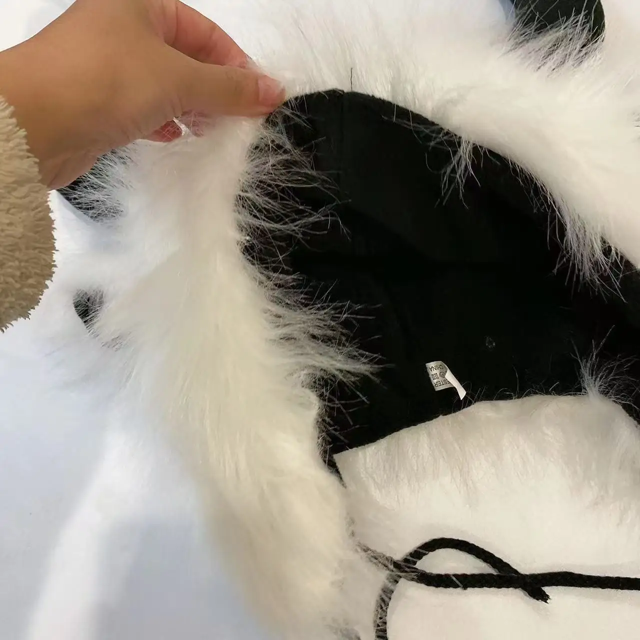 재미있는 겨울 두꺼운 소뿔 모자 남녀 공용 부드러운 플러시 귀 보호 모자 방풍 야외 사이클링 불 데몬 모자 남성 크리스마스 선물