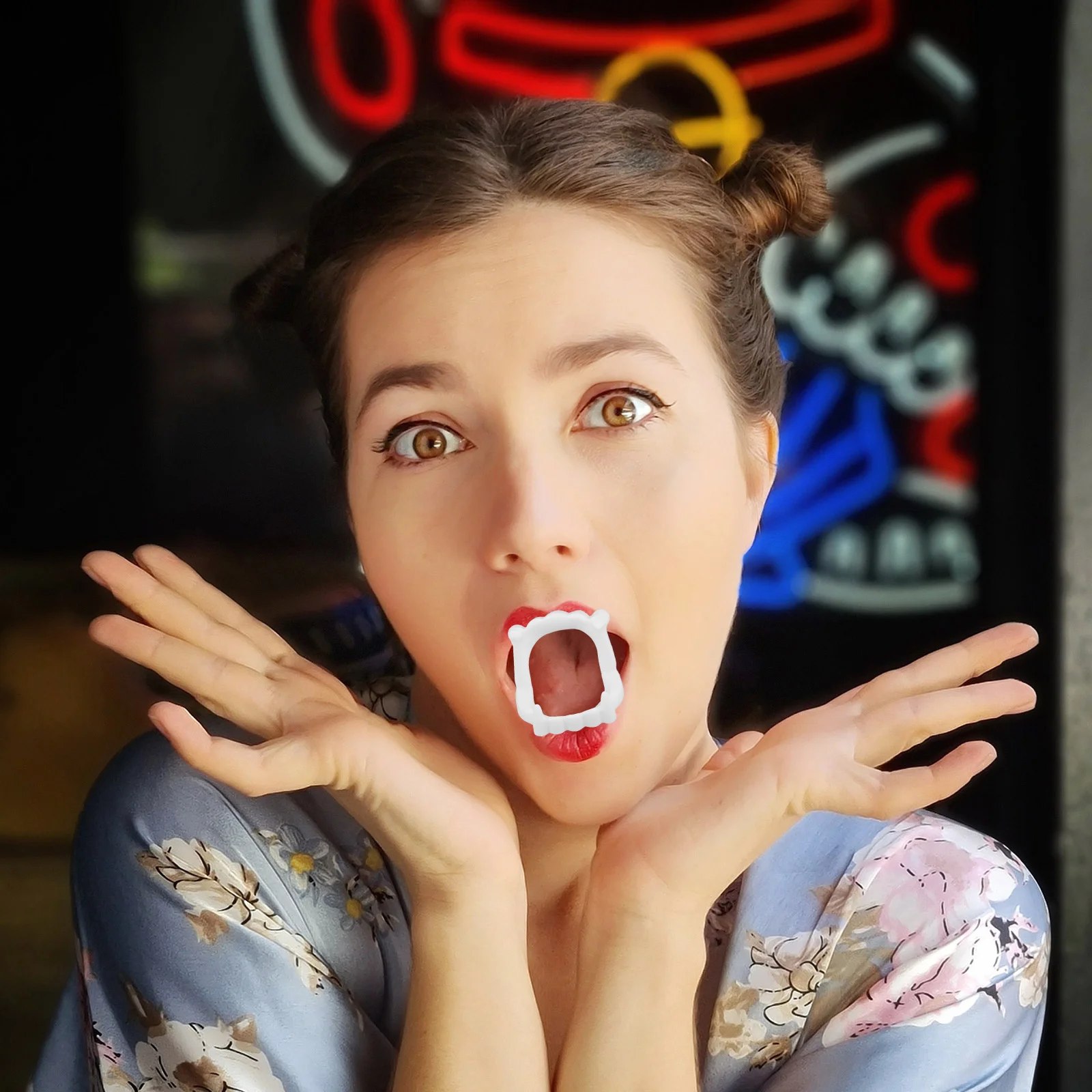 

10Pcs Realistic Fangs for Canines Incisors Halloween Cosplay Props White Teeth Cosplay Teeth Halloween Party Props Fangs