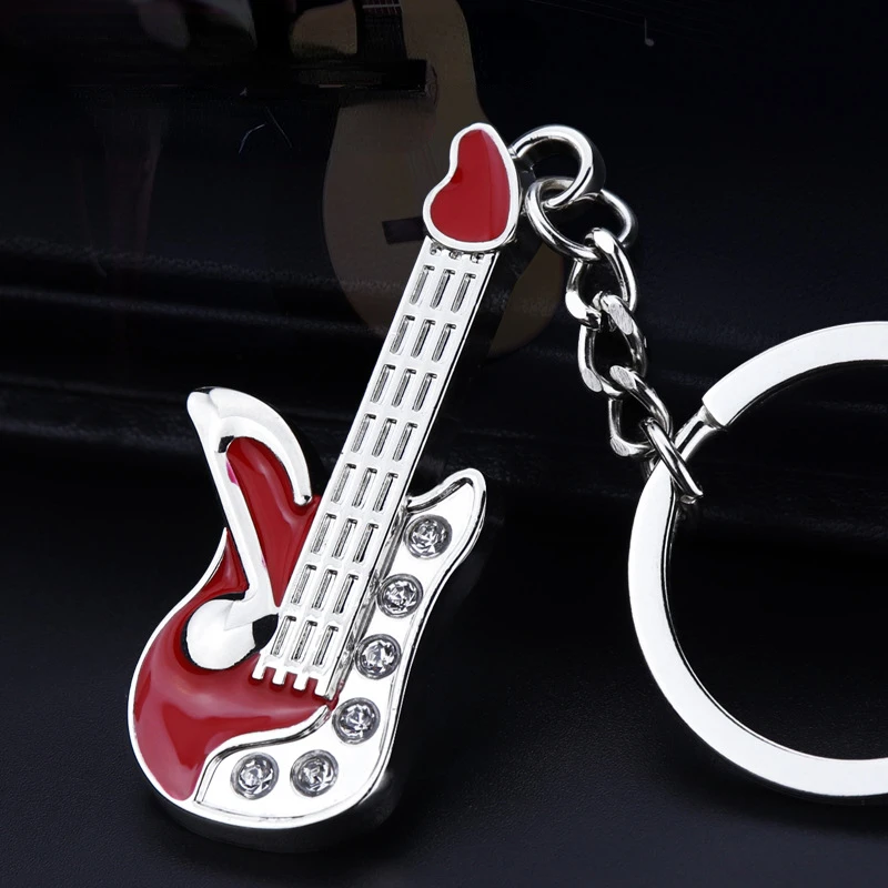 Y2k Guitar Key Chain for Men&Women Love Heart Key Chain Cool Trendy Mini Musical Instrument Pendant Rock Punk Vintage Accessory