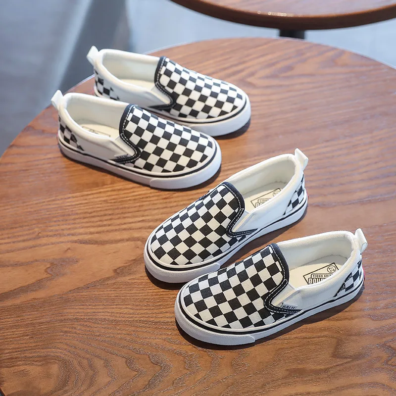 Kid Canvas Shoe 2024 New Checkered Fashion Child Board Shoe Boy Girl Brand Design Sneakers Baby Children Flats Zapatillas Tenis