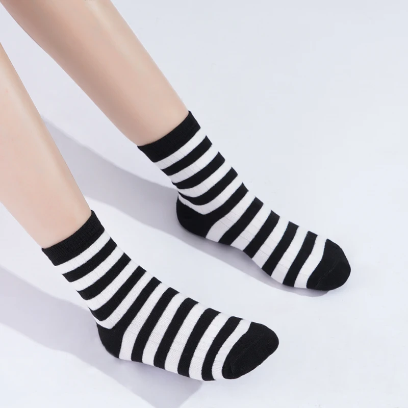 Autumn New Women\'s Socks Black and White Striped Middle Tube Short Socks for Girls Japanese Cotton Cute Kawaii Jk Socks