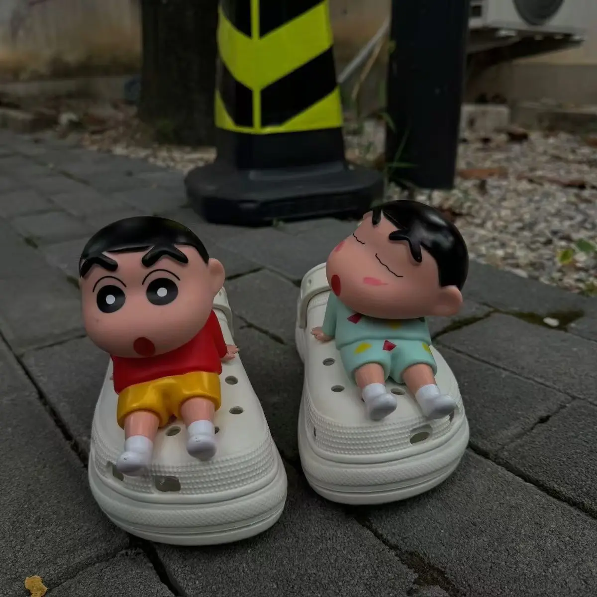 Crayon Shin-chan 3D Squishy Shoe Charms Removable Fidget Shoe Buckle DIY Clog Sandal Decor Accessories Anti-stress Squeeze Toy