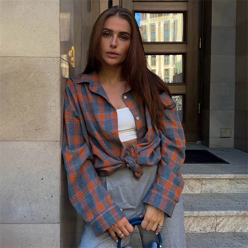 Vintage Plaid Loose Shirt Women Autumn Winter Fashion Casual Lapel Button Pocket Long Sleeve Blouse Tops Korean Oversize Clothes