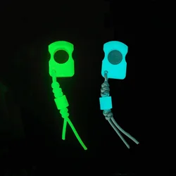 Luminous Tiger Finger Self-luminous EDC for Self-defence Window-breaking Fist Buckle Umbrella Rope Bag Pendant