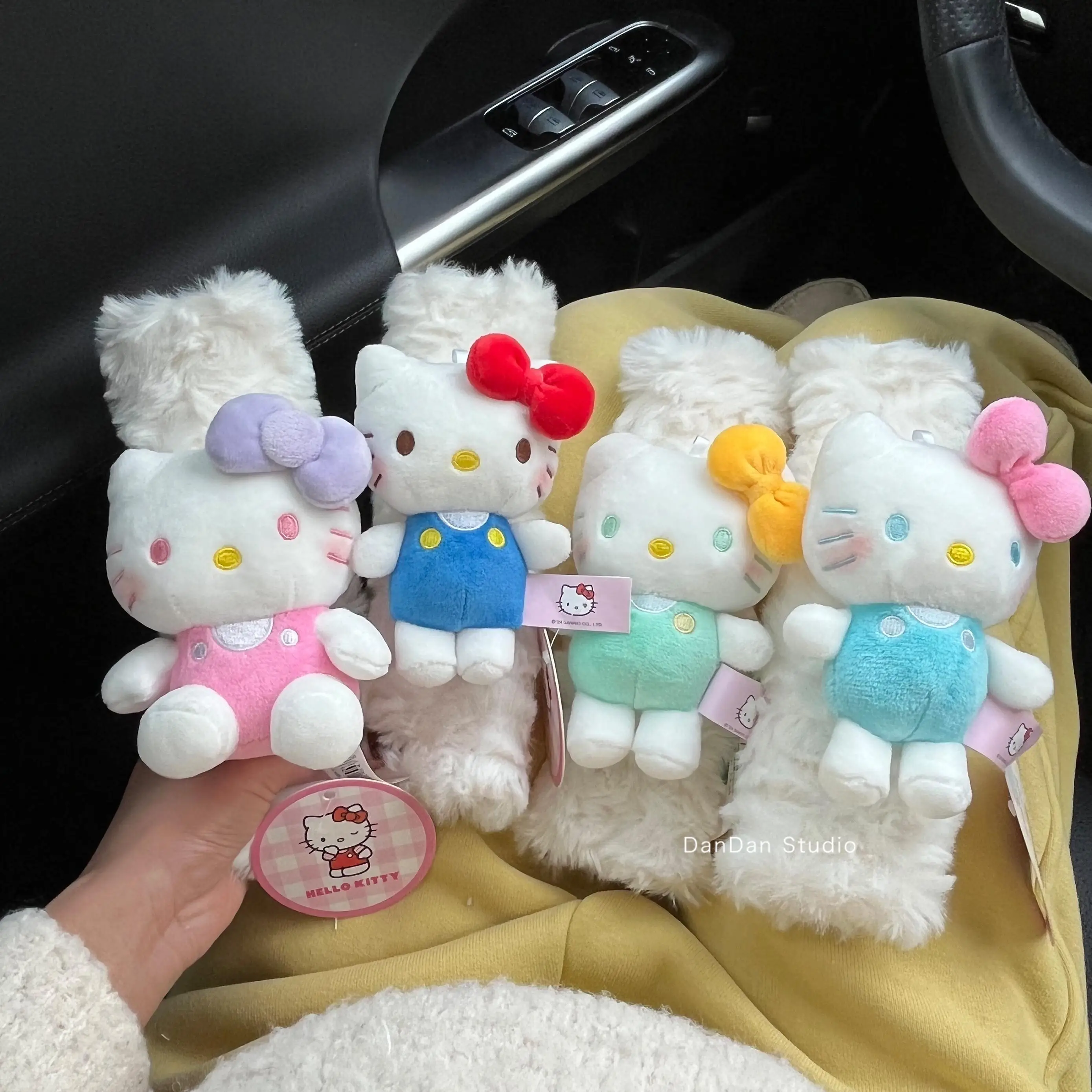 

Kawaii Hello Kitty Car Seat Belt Cover Cartoon Seat Belt Protective Cover Plush Car Accessories Car Seat Belt Ornament Supplies