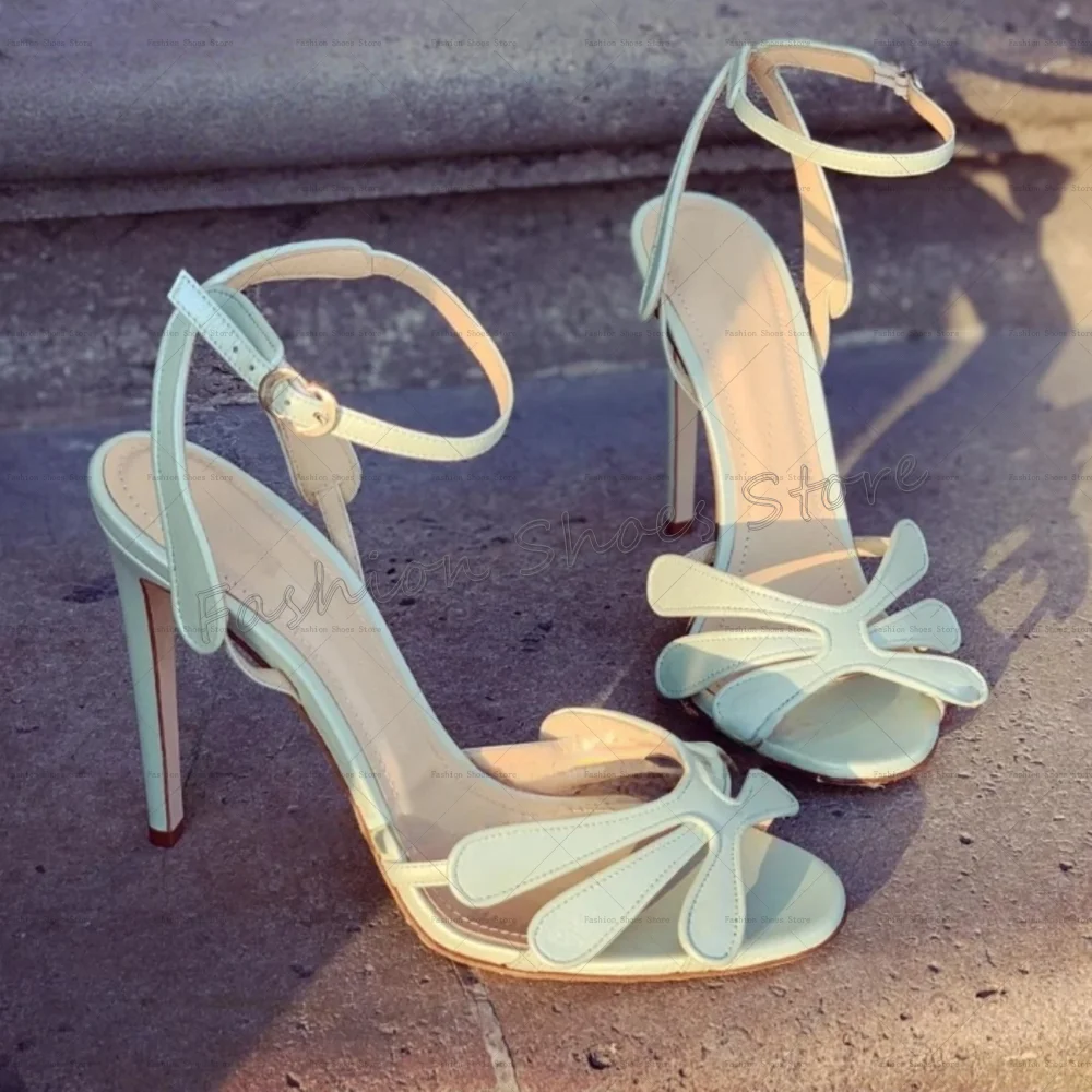 صنادل مفرغة بحزام الكاحل باللون الأصفر مصنوعة من الجلد غير اللامع بكعب عالي رفيع أحذية عالية الكعب للنساء بكعب 2025 جديد Zapatos Para Mujere