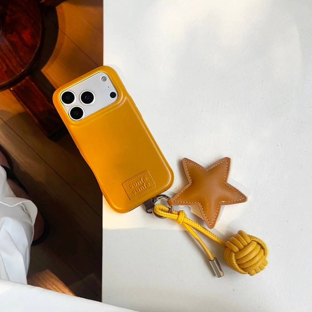 レトロな無地レザー五芒星ペンダント耐衝撃保護電話ケース iPhone 17 16 15 14 Pro Max対応