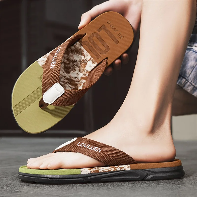 

Men's New Style Summer Non-Slip Flip-Flops, Beach Wear-Resistant Large Size Outdoor Sandals