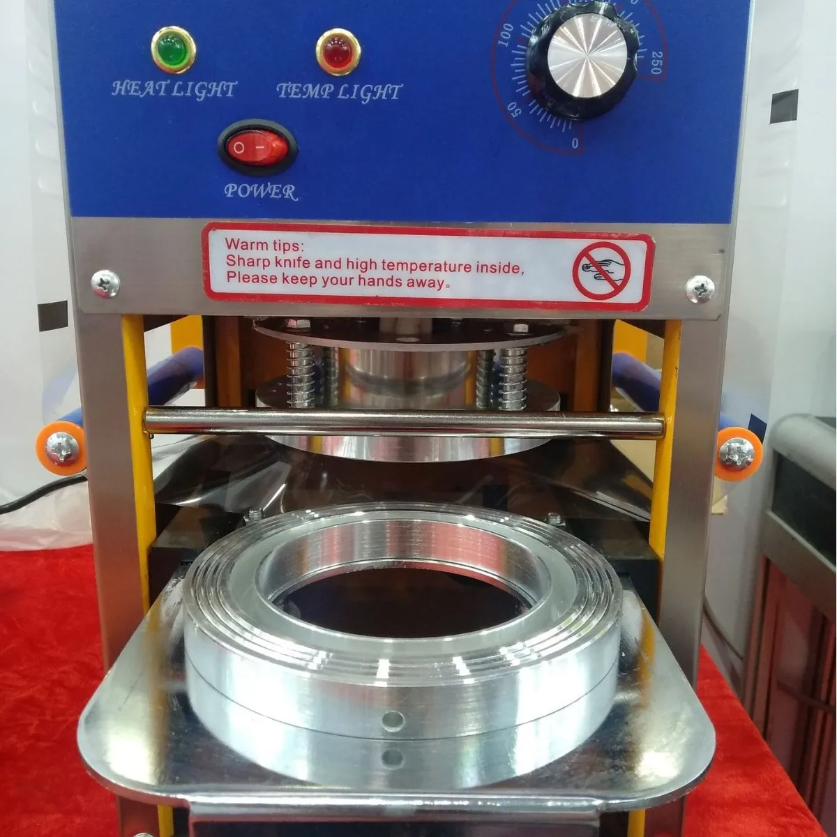 Mesin Penutup Gelas Semi-Otomatis untuk Meja Kerja 95/75mm |   Untuk Gelas Plastik 8oz 12oz 16oz 20oz |   Penyegelan Cepat untuk Toko Minuman