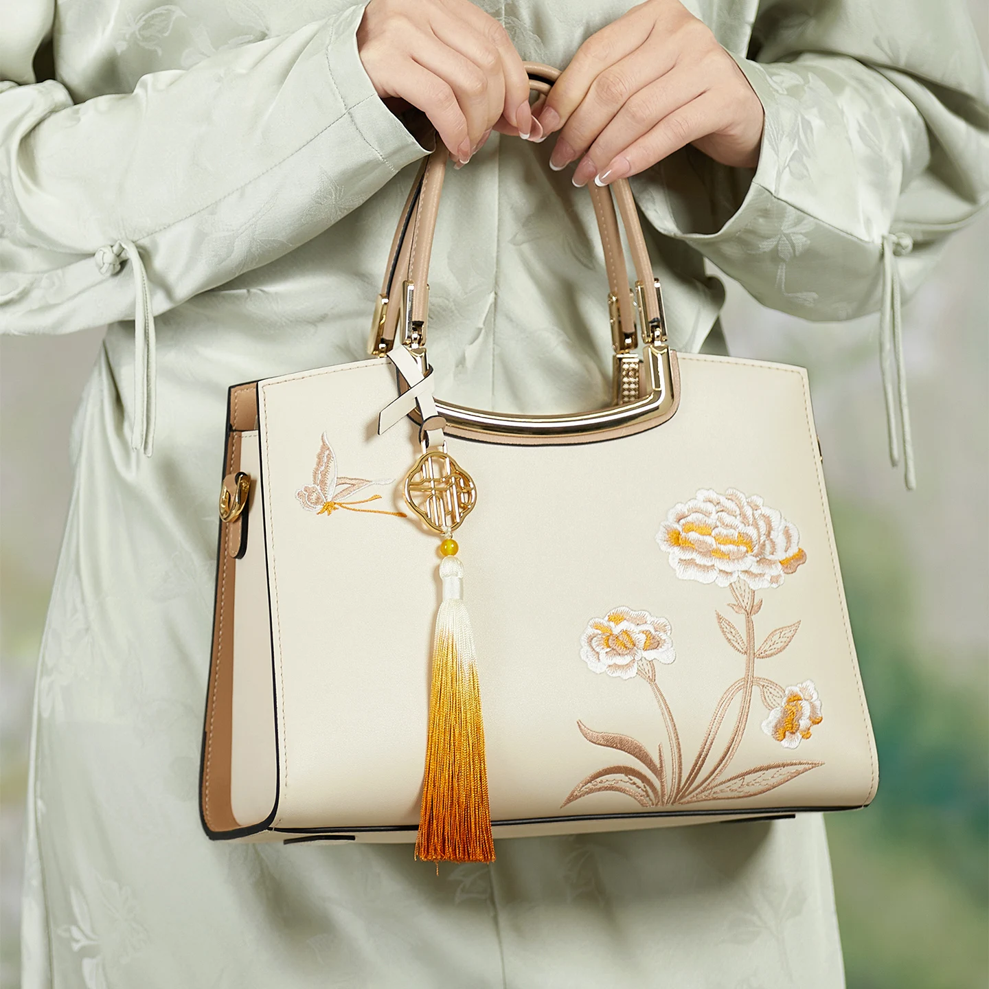 

2015 New Luxurious Women Leather Handbags ZOOLER Chinese Style Shoulder Bag Handmade Office Girl Leather Bag Girls# AL669