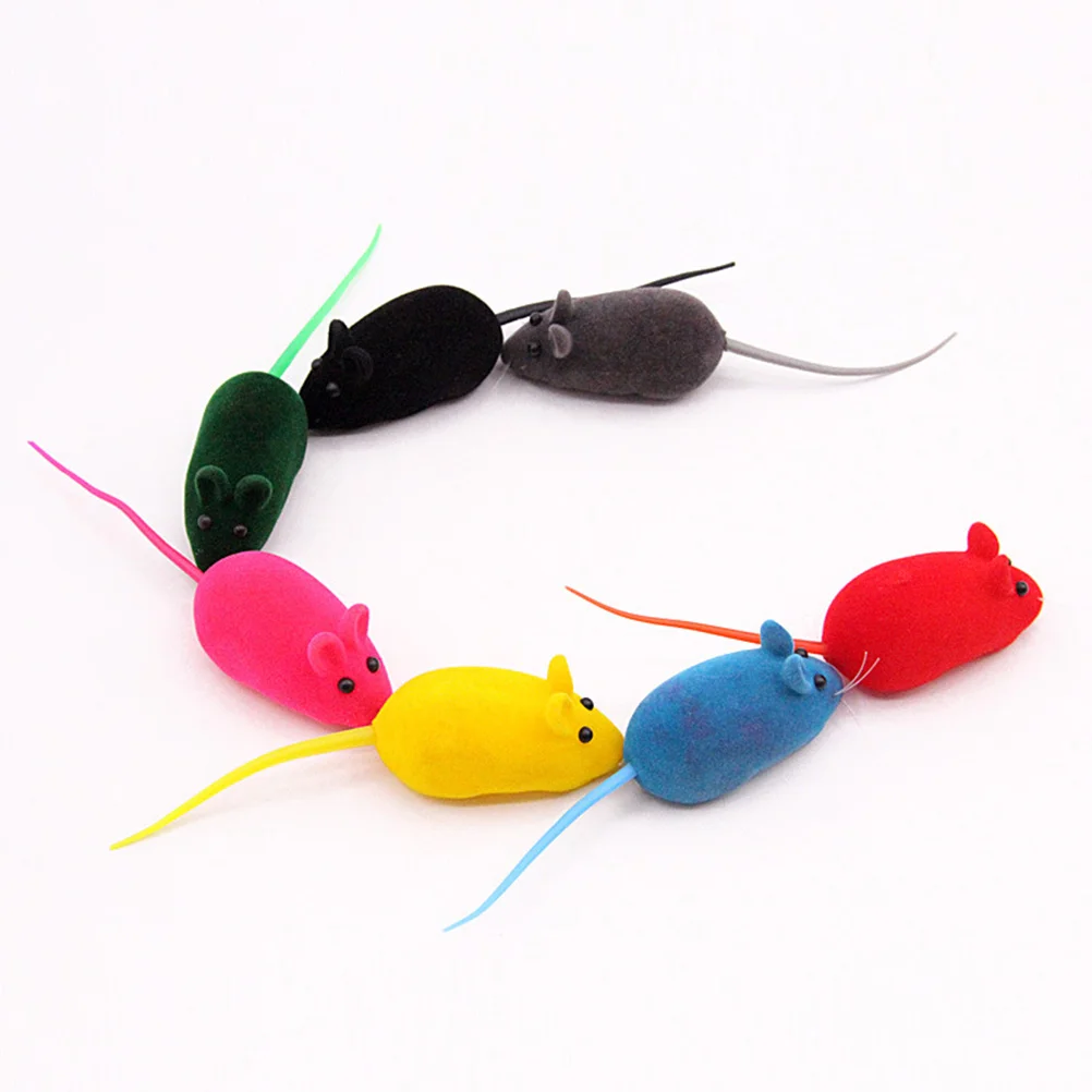 

16pcs Cat Interactive Toy Artificial Mouse Toy Funny Sound Mouse Cat Playing Props Cat Teaser (Random Color)