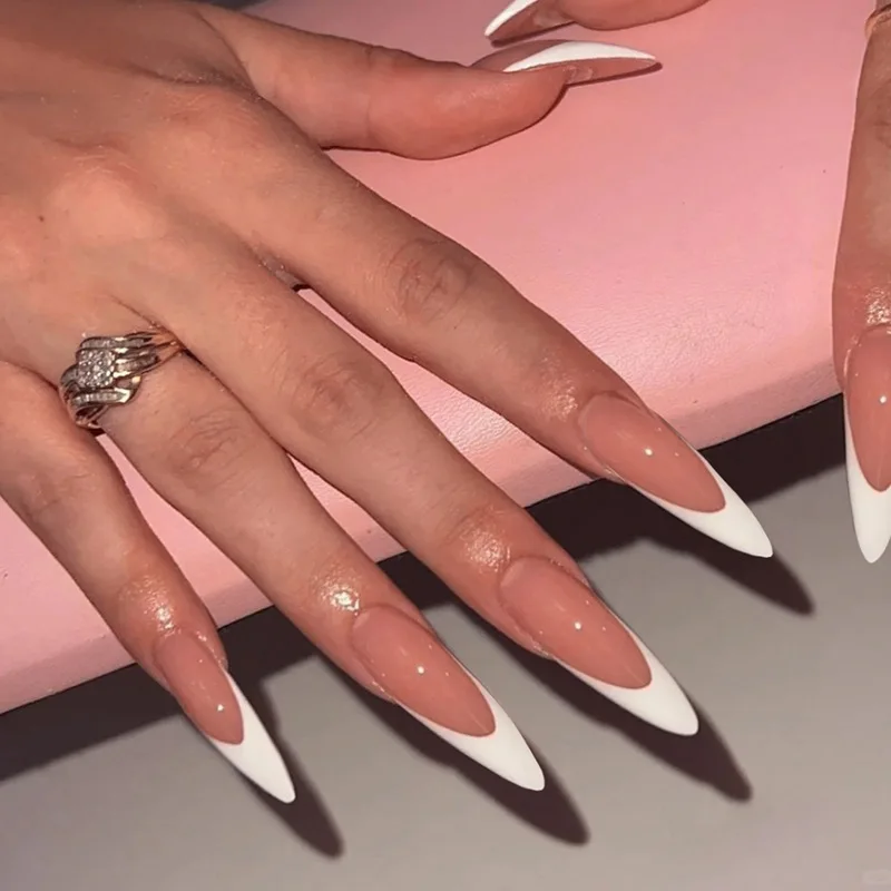 24 stuks ovale korte roze druk op nagels eenvoudige ombre lente valse nagel voor zoete brutale coole vrouwen en meisje verwijderbare draagbare nagelkunst