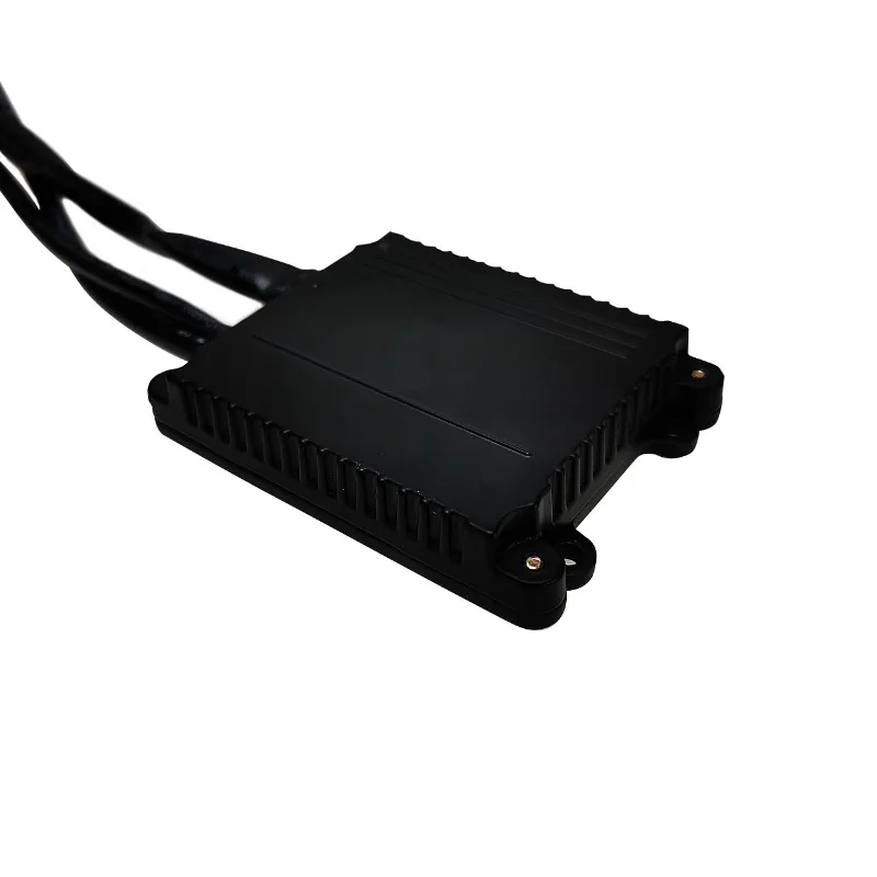 

1 luggage taillight turn signal compatible with Harley wagon FLHR, King brake, flowing edge box light modification accessories