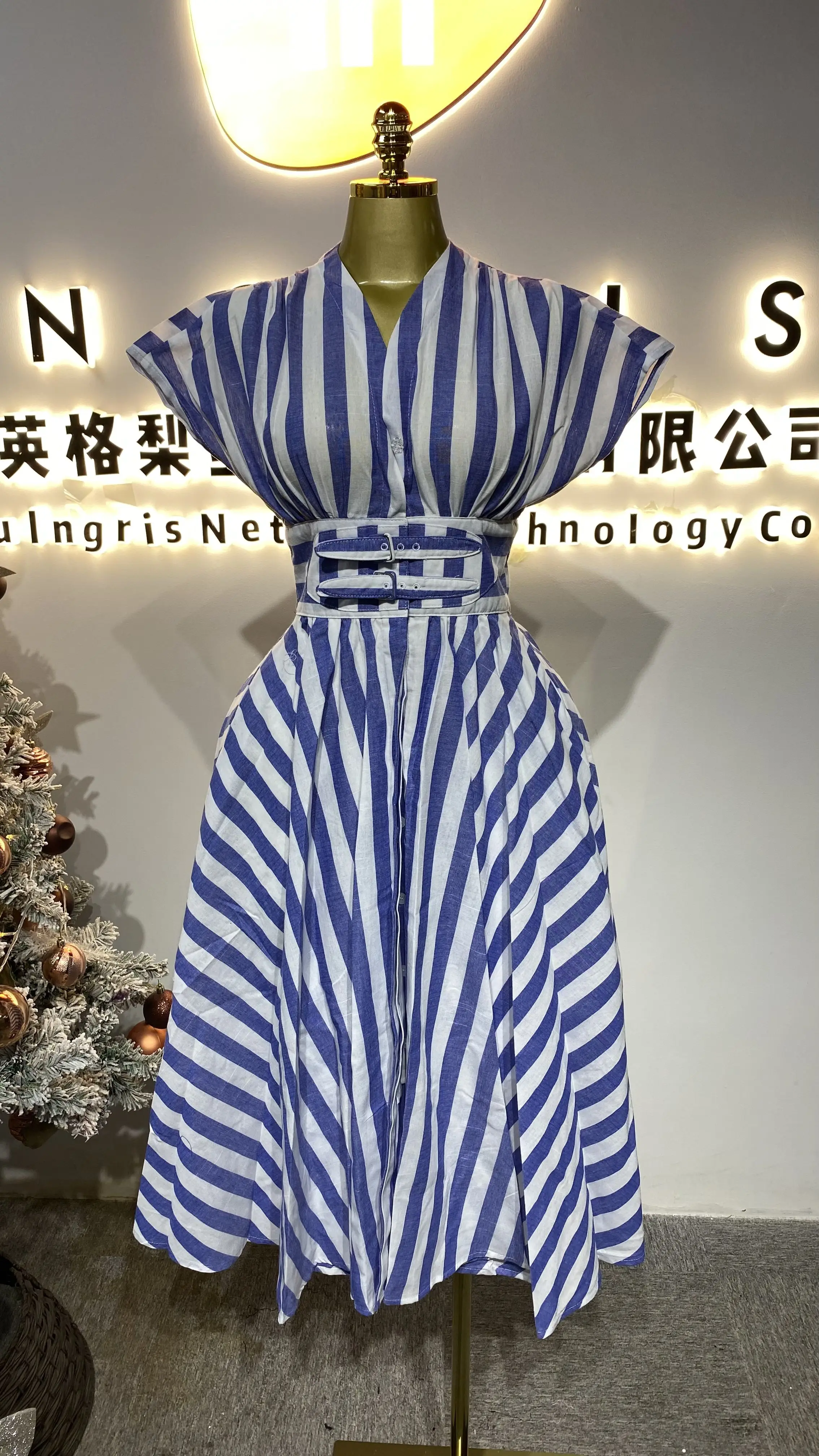 Summer Women's Boutique Sexy Striped Print Deep V-Neck Short Sleeve Maxi Dress-GZXX293