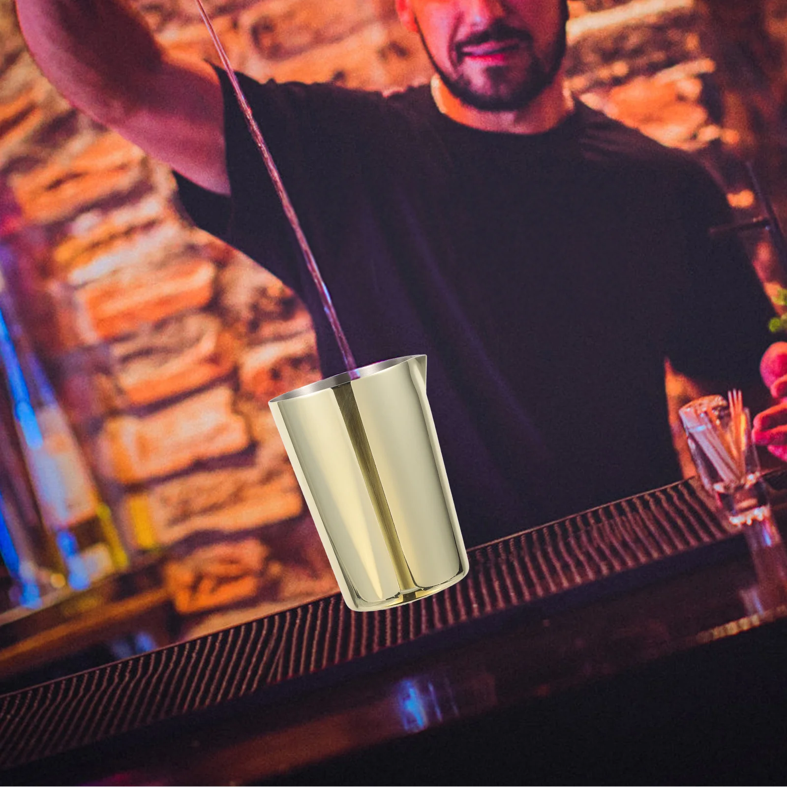 

Cocktail Glass Stainless Steel Bartender Mixing Cup For Home Bar Drink Mixer Wine Mixing Cup Multi-Function Shaker Pitcher