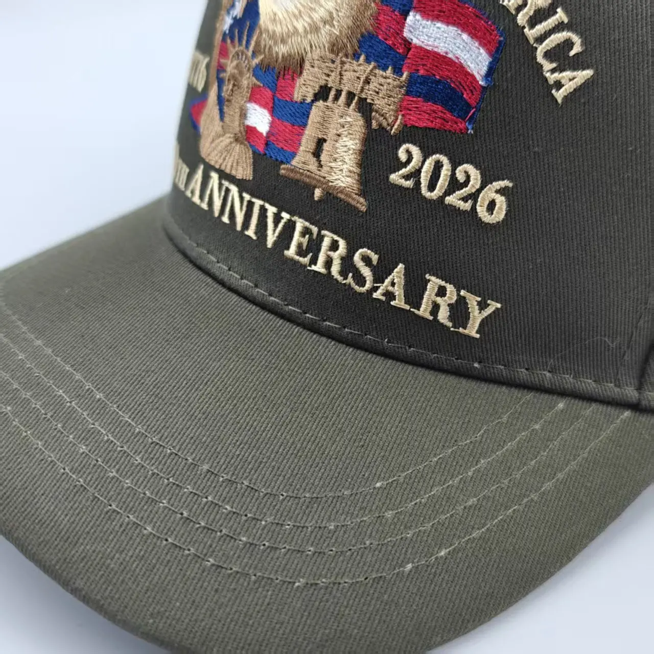 قبعة معلم الذكرى السنوية الـ 250 في الولايات المتحدة! النسر، العلم، تمثال الحرية والجرس. علامات 1776 - 2026. مثالية للروح الوطنية في #6