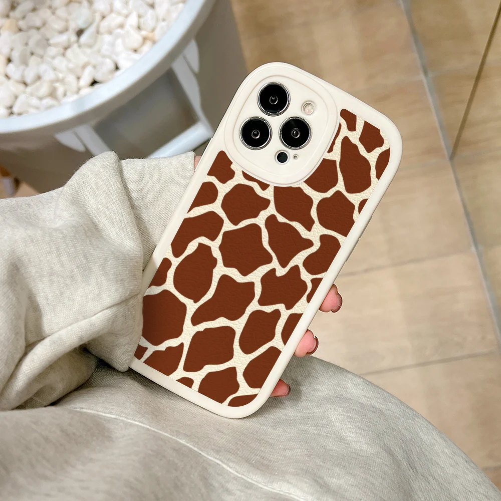 Brown Tan Beige Giraffe Skin Phone Case For IPhone 11 12 13 14 15 Plus Pro Max PU Leather Silicon Soft Cover