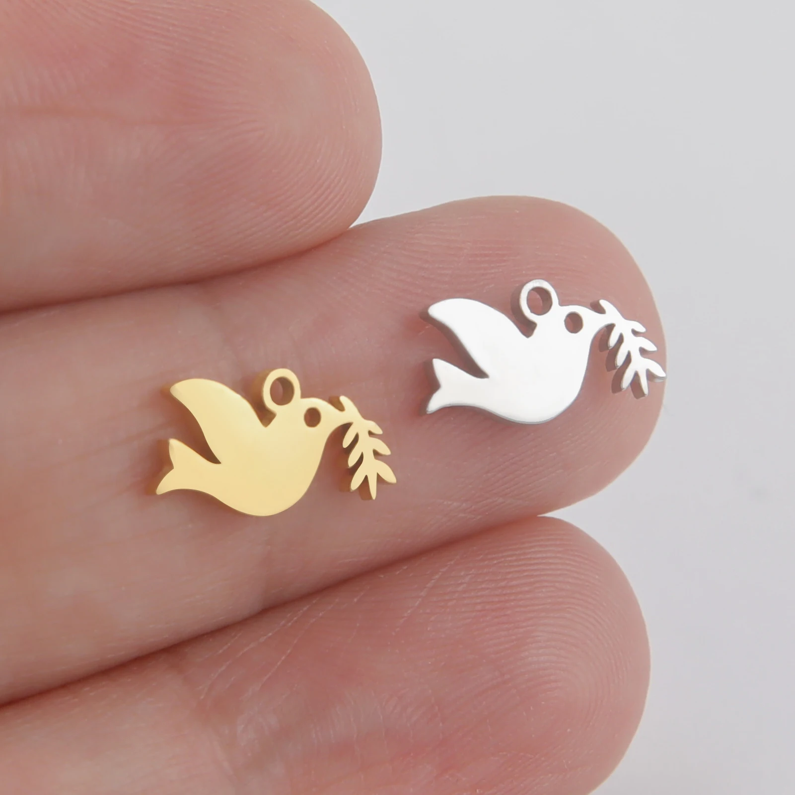 EUEAVAN 5pcs Stainless Steel Animal Charms for Jewelry Making Cat Rabbit Dove Peace Bird Feather Charm Pendant DIY Necklace