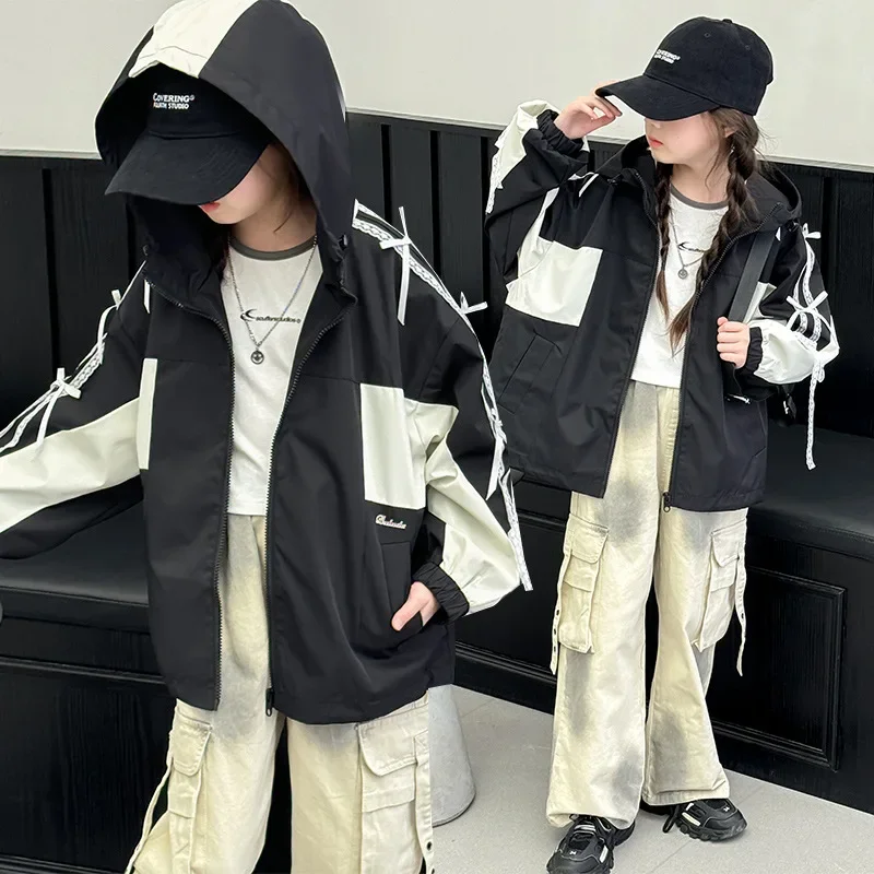 Girls' Spring and Autumn Coat 2024 New Style Fashionable Hooded Cardigan Fashion Trendy Children's Windbreaker