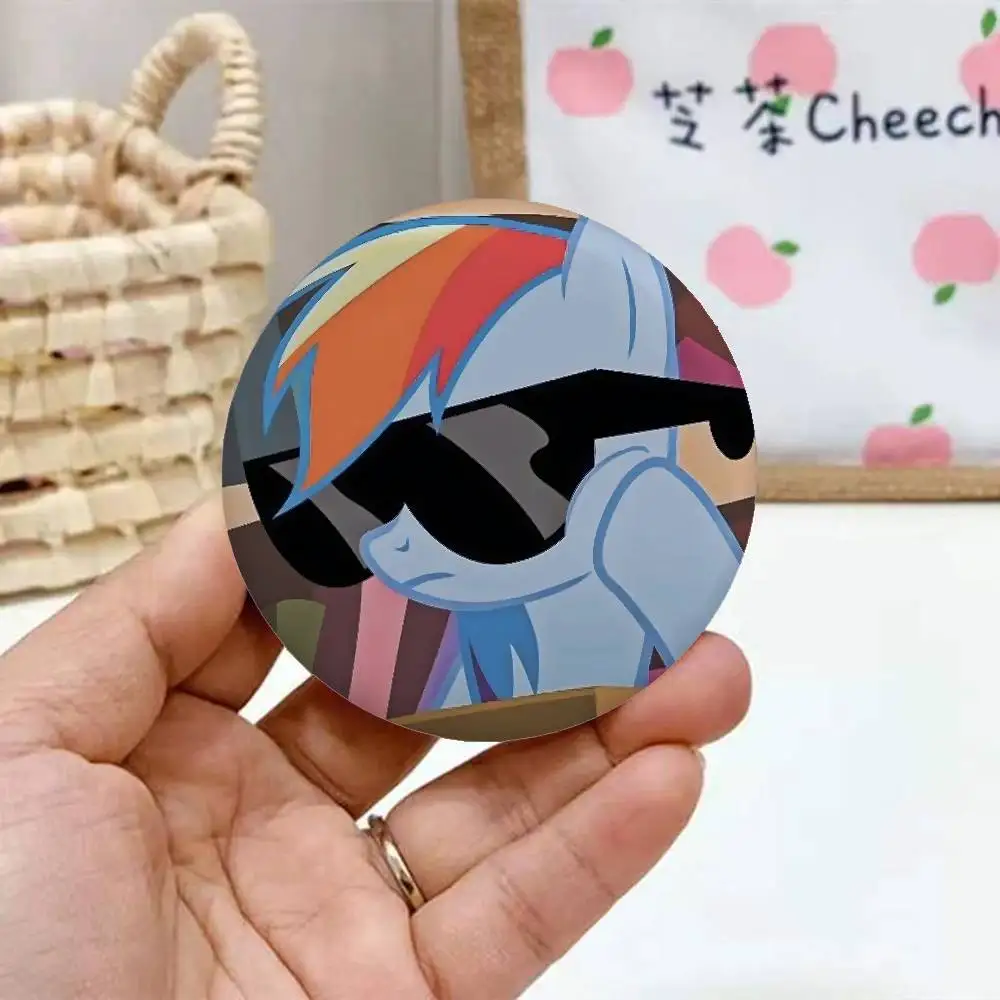 M-My Little Pony Emaille-Pins, handgefertigte runde Brosche, L Killer Yagami Light Cosplay-Abzeichen, Rucksäcke, Schmuck, Geschenke – Detail 10