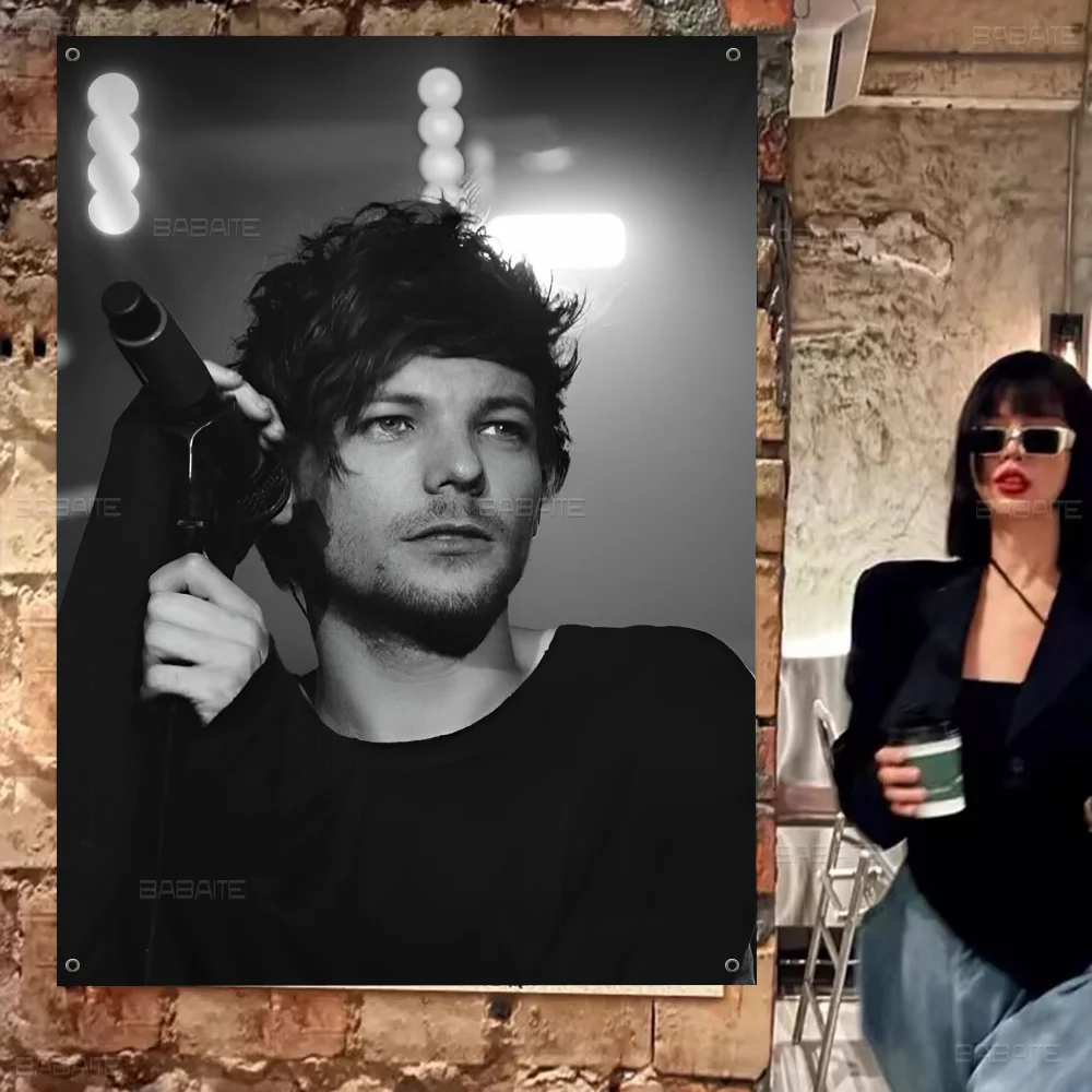 L-Louis Hot Singer T-Tomlinsons Banner INS Style Outdoor Party Dekoration Atmosphäre Flagge