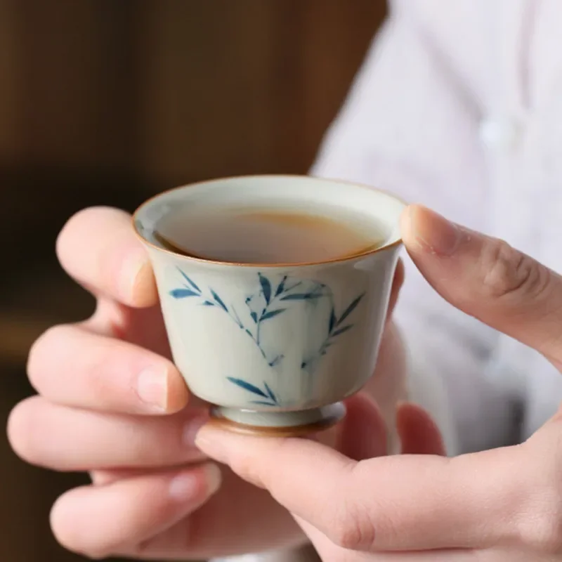 1 Pc Chinese Antique Ceramic Tea Cup Handmade Bamboo Leaf Pattern Tea Bowl Porcelain Teacup Household Teaware Master Cup 40ml