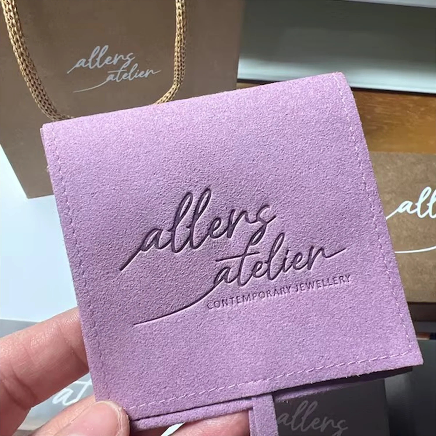 50pcs Beige Soft Velvet Jewelr - Perfume Fragrance Soap recensione e prezzo