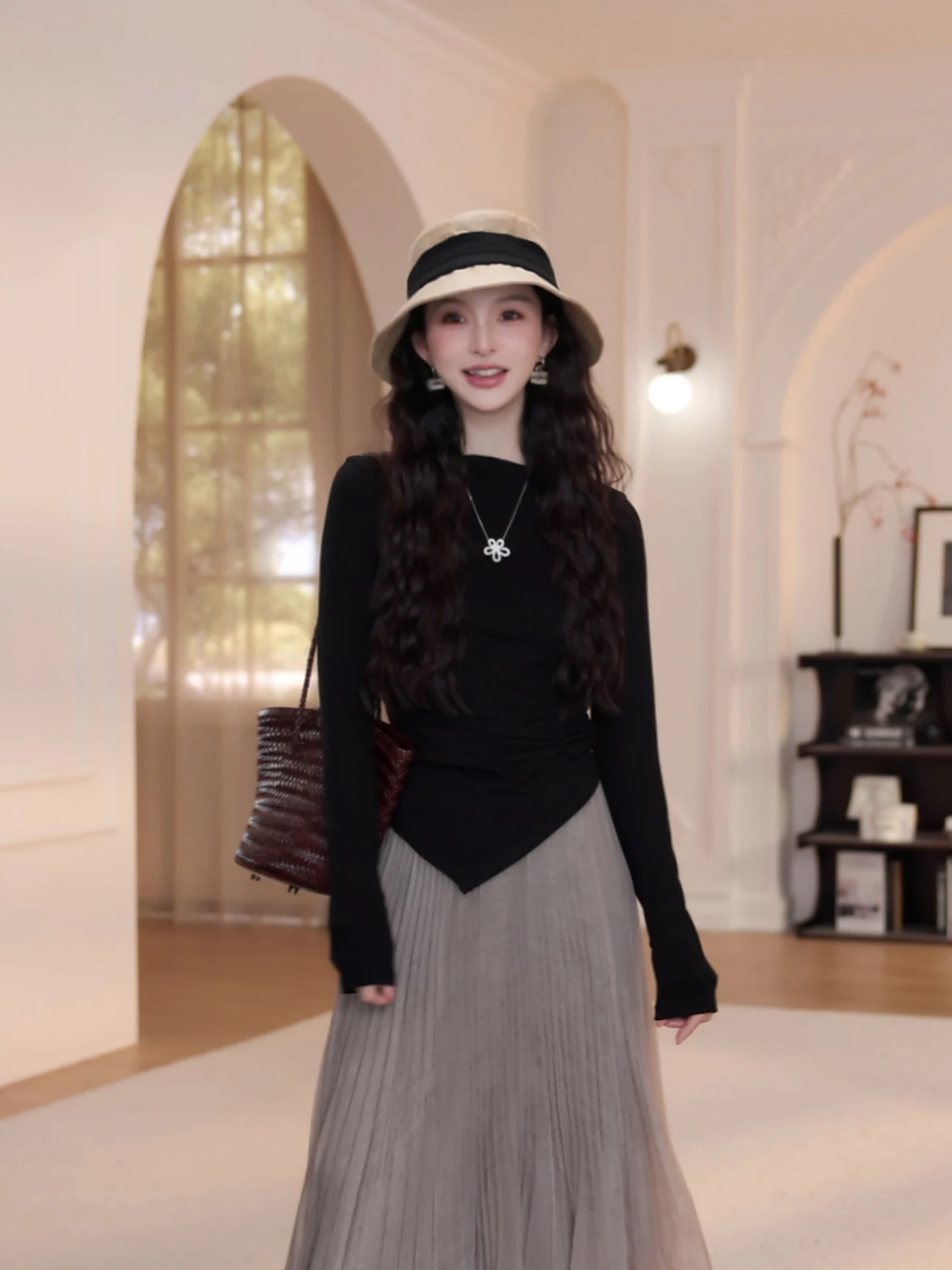 

Spring Summer Thin Pure Color Asymmetrical Long Sleeve T-Shirt Women's Casual Style Standard Fit Classic Pattern Cotton100%