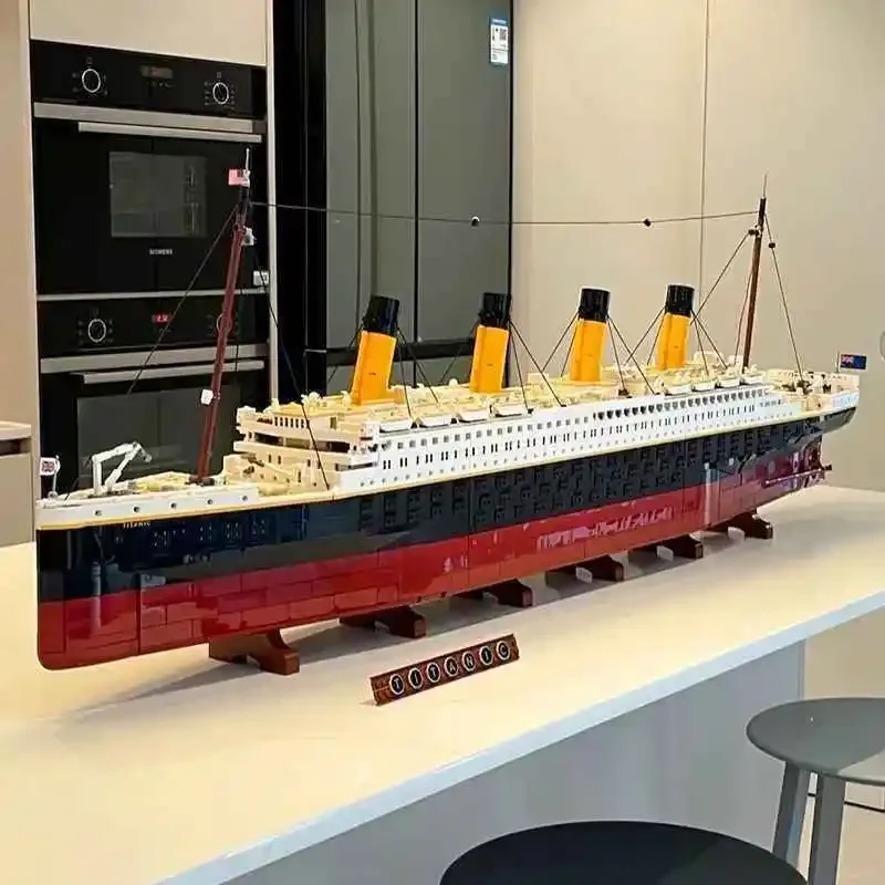Klocki konstrukcyjne Disney Titanic, kompatybilne z 10294, 9090 elementów, duży model statku wycieczkowego, parowca, zabawka edukacyjna, prezent na Boże Narodzenie