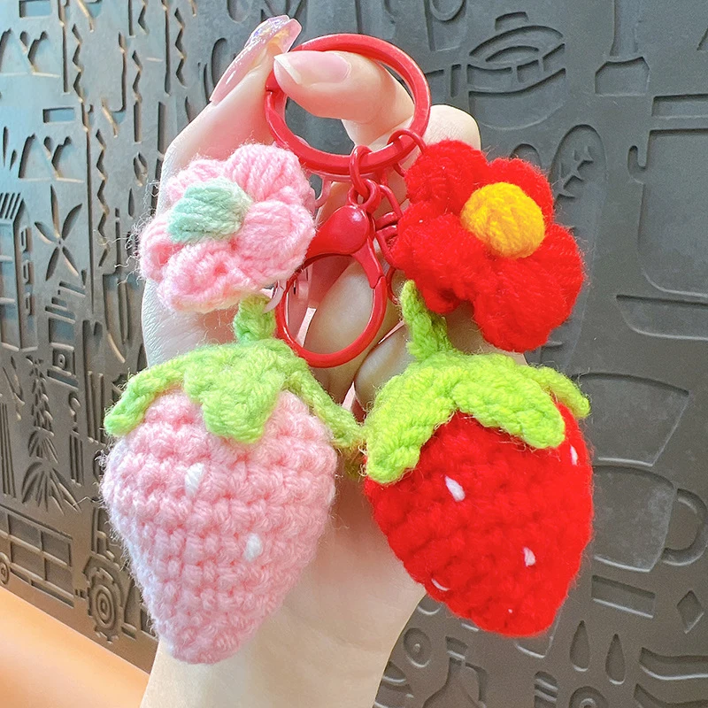 

Strawberry Keychain Exquisite Handmade Strawberry Keychain Knitted Wool Keychain Handmade For Party Eveyday Use Decoration
