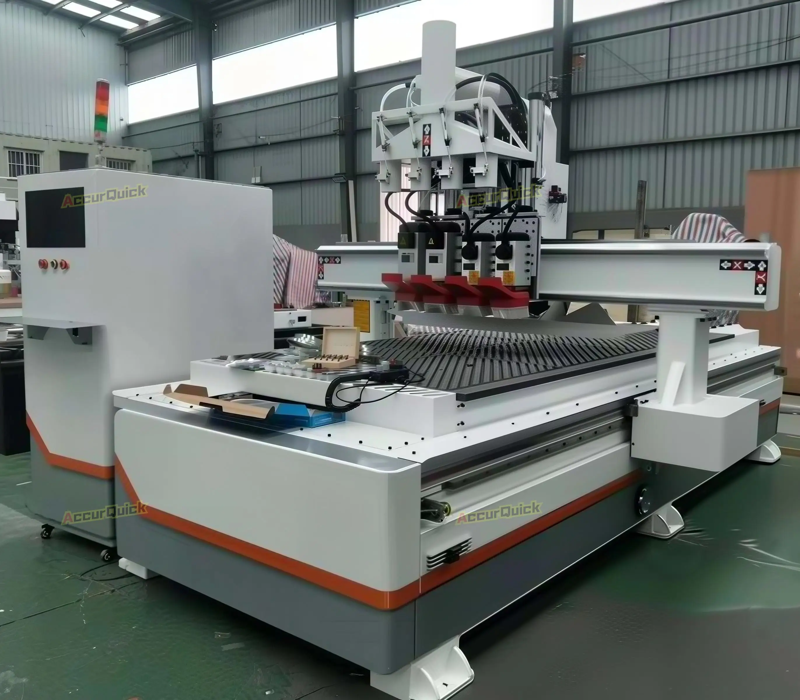 Multi Spindles 4 Heads MDF Cutting Furniture Cabinet 3D Wood Working CNC Router