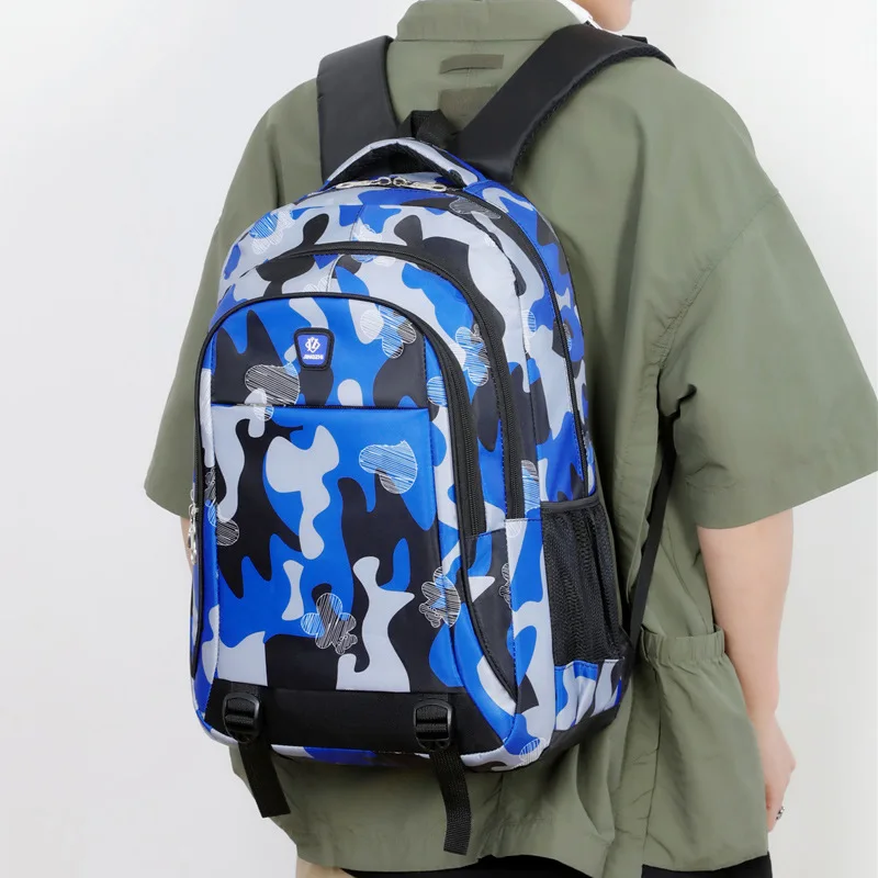 Fashion Personality Camouflage Casual Backpack Large Capacity Middle School Student Bag Fashion Travel Commuting Storage