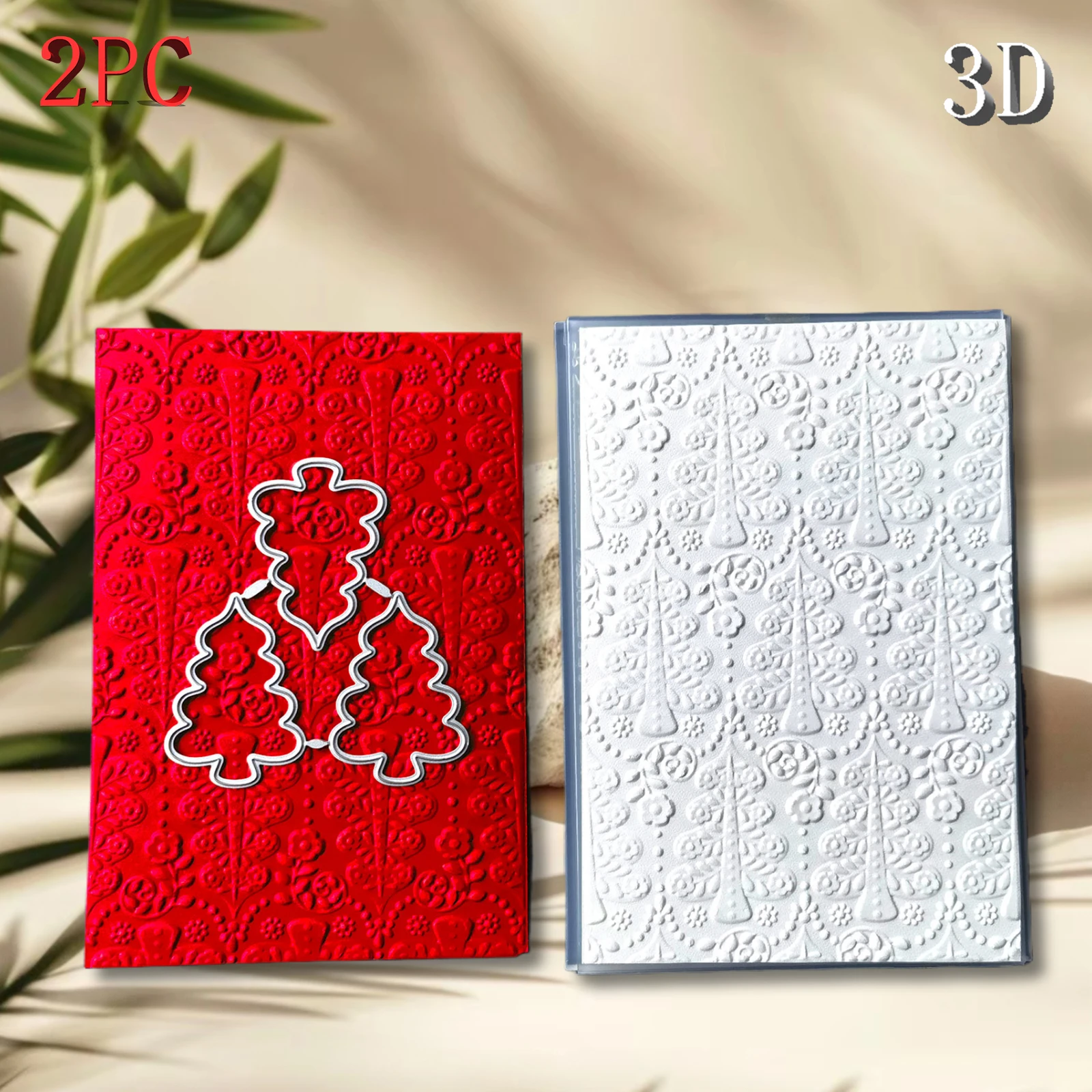 Ein Satz geprägter Weihnachtsbaumordner und passender Stanzform, Hintergrund mit 3D-Texturmuster, manuelle Kunststoffvorlage, gebraucht